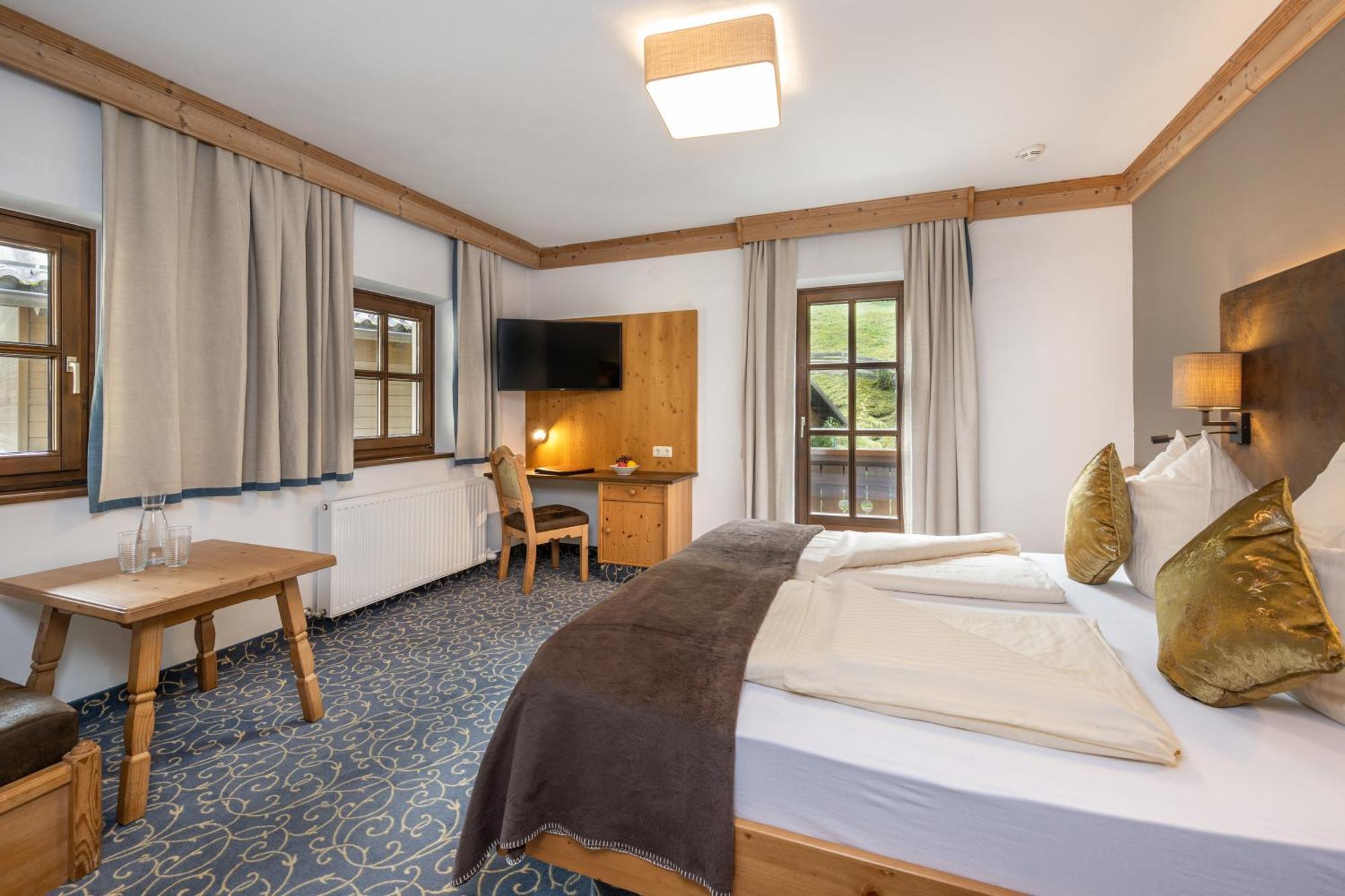Naturhotel Huettenwirt Im Grossarltal Hüttschlag Exterior foto